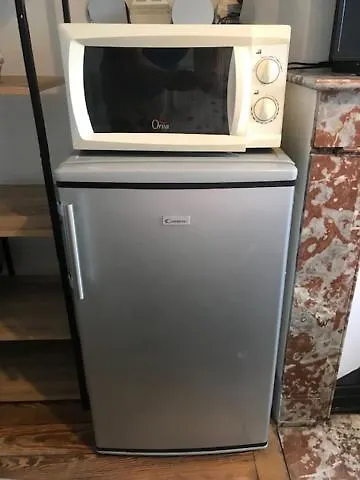 Séjour chez l'habitant Vaste Chambre Familiale Bourg-en-Bresse